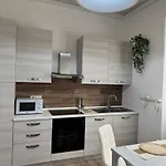 Edward House La Spezia