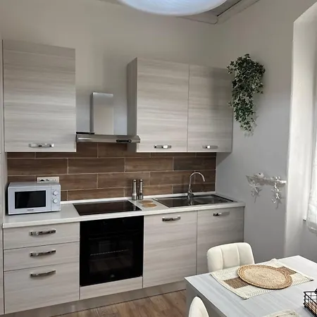 Edward House Apartment La Spezia